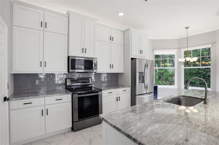 Image No.15-3 Bed Property for sale