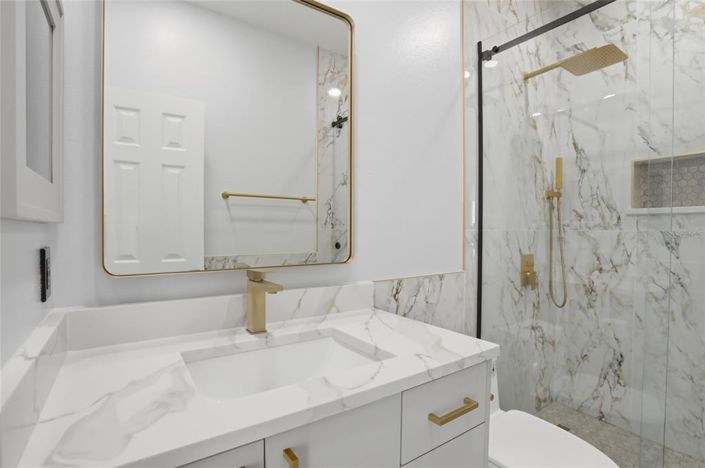 Image No.23-3 Bed Property for sale