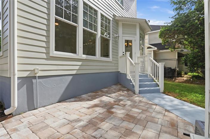 Image No.38-3 Bed Property for sale