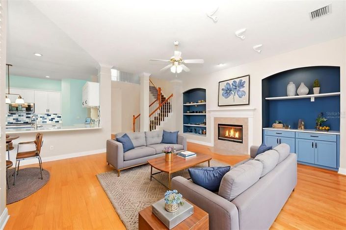 Image No.18-6 Bed Property for sale