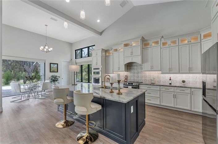 Image No.24-4 Bed Property for sale