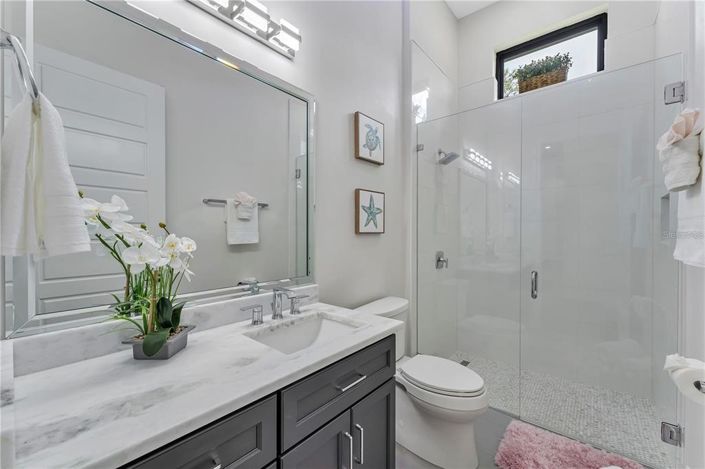 Image No.48-4 Bed Property for sale