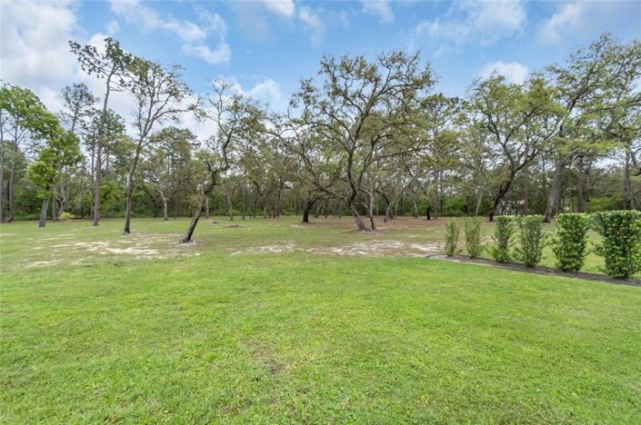 Image No.5-4 Bed Property for sale