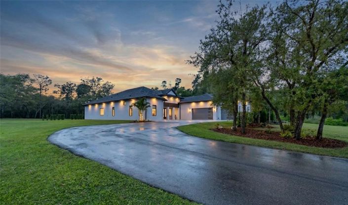 Image No.59-4 Bed Property for sale