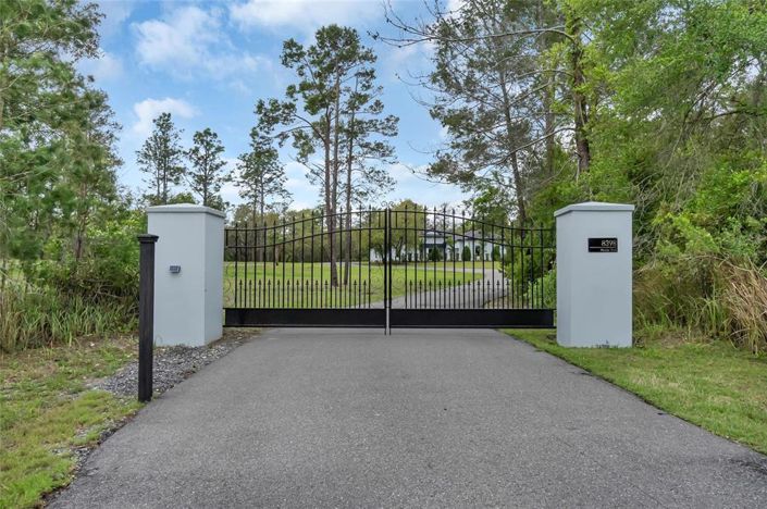 Image No.6-4 Bed Property for sale