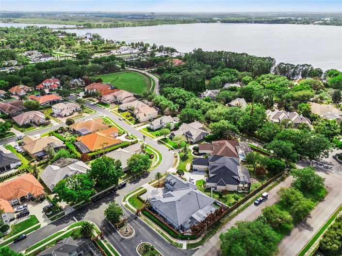 Image No.57-6 Bed Property for sale