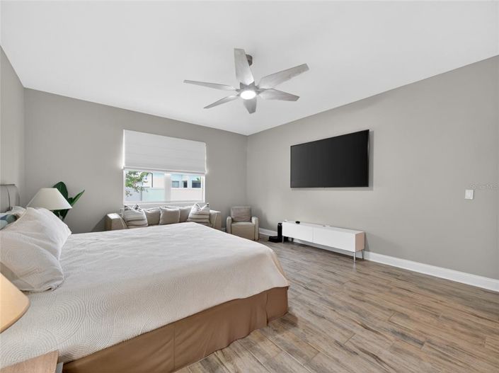 Image No.18-4 Bed Property for sale