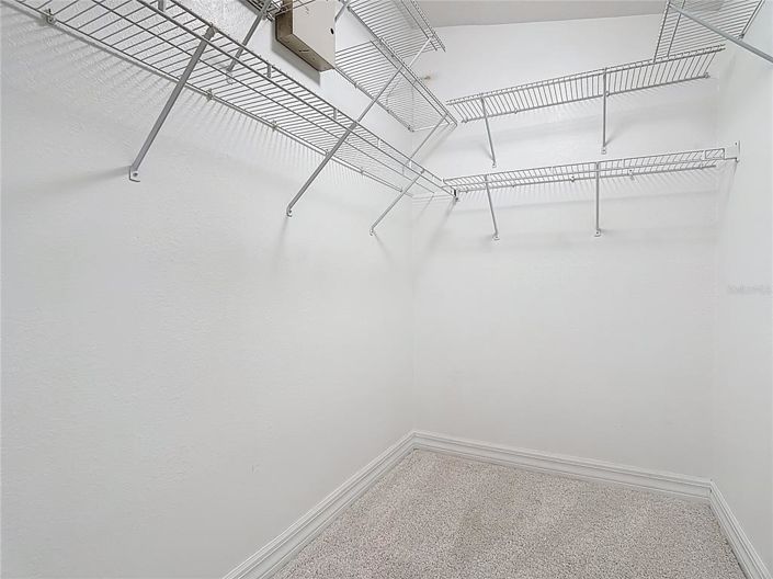 Image No.25-2 Bed Property for sale