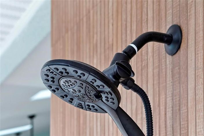 Image No.18-4 Bed Property for sale