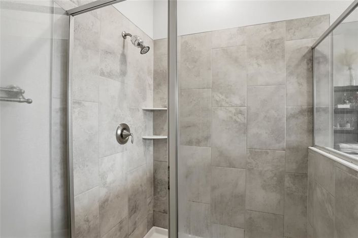 Image No.22-3 Bed Property for sale