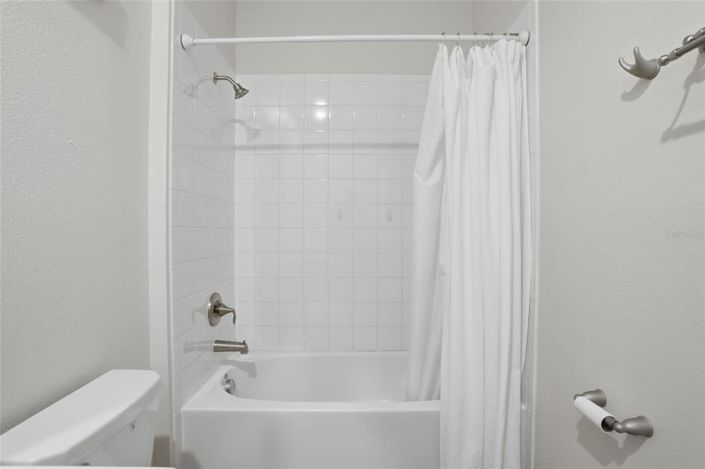 Image No.25-3 Bed Property for sale