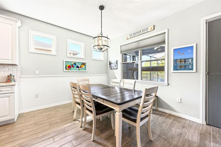 Image No.11-4 Bed Property for sale