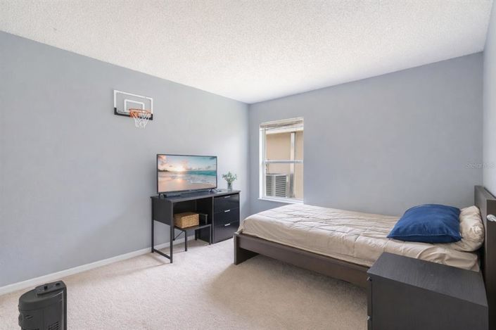 Image No.14-4 Bed Property for sale