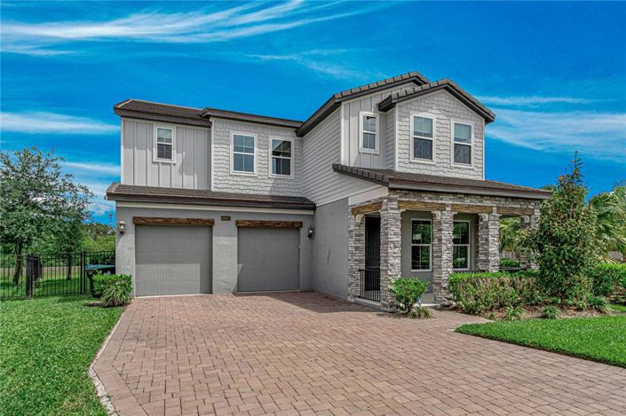 Image No.2-5 Bed Property for sale