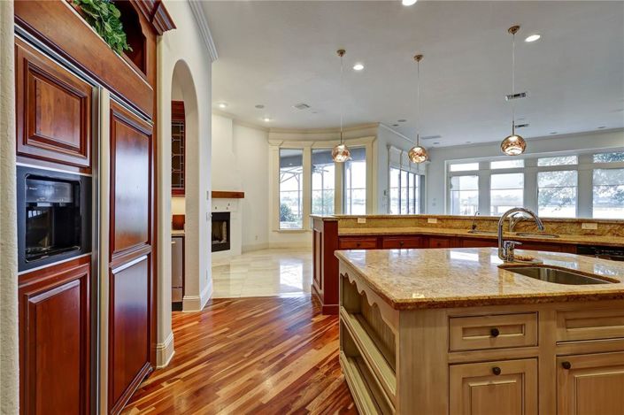 Image No.13-4 Bed Property for sale