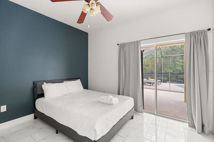 Image No.19-5 Bed Property for sale