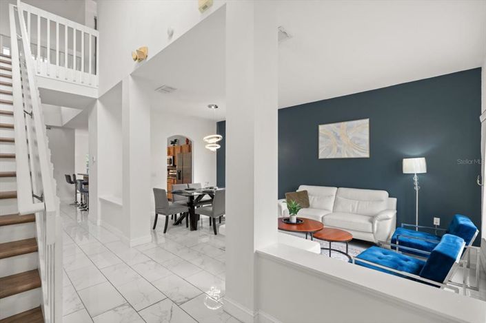 Image No.3-5 Bed Property for sale