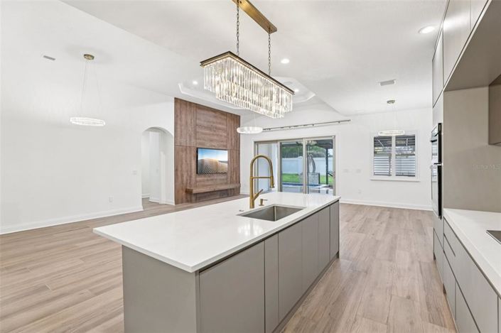 Image No.8-3 Bed Property for sale