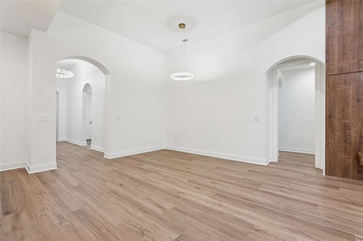 Image No.9-3 Bed Property for sale