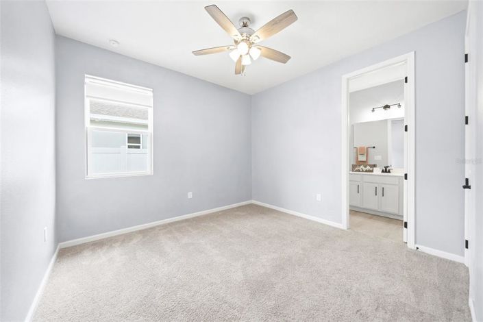 Image No.15-4 Bed Property for sale