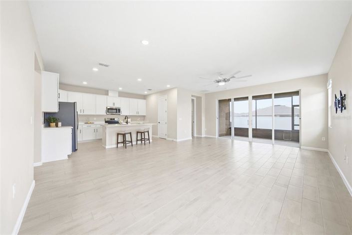 Image No.3-4 Bed Property for sale