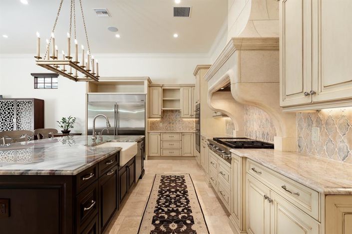 Image No.21-3 Bed Property for sale