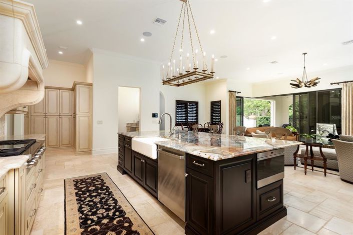 Image No.23-3 Bed Property for sale