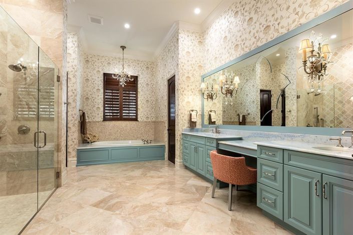 Image No.36-3 Bed Property for sale