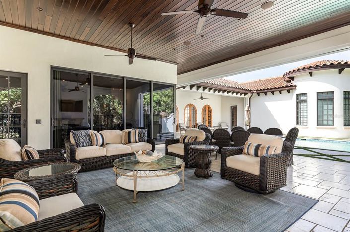 Image No.52-3 Bed Property for sale