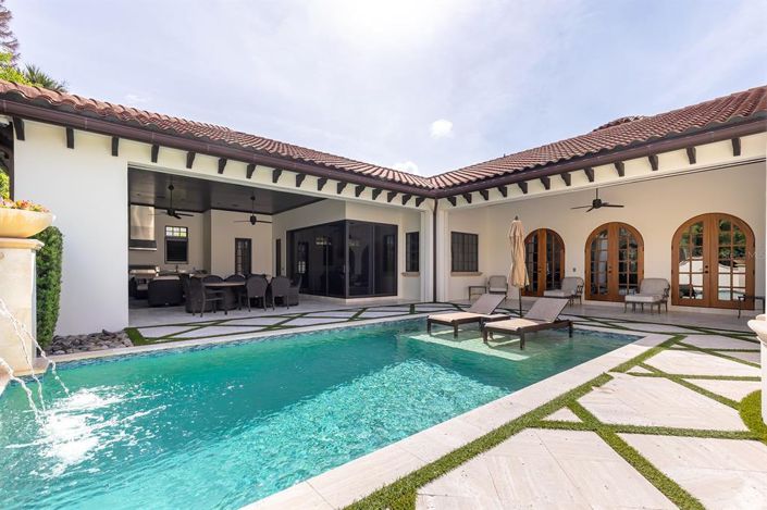 Image No.60-3 Bed Property for sale