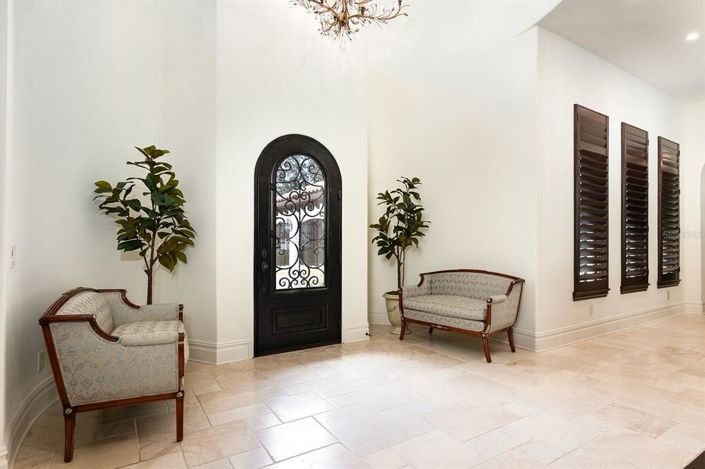 Image No.9-3 Bed Property for sale