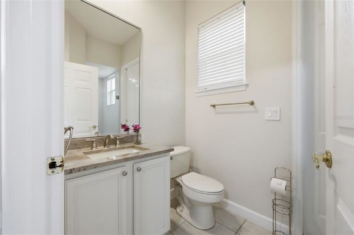 Image No.19-5 Bed Property for sale