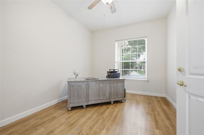 Image No.22-5 Bed Property for sale