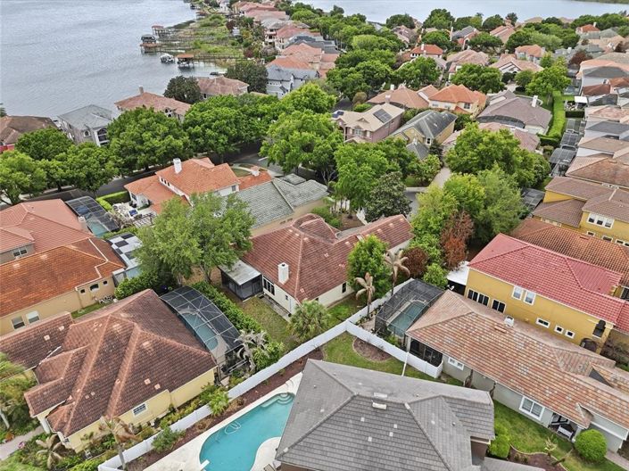 Image No.42-5 Bed Property for sale