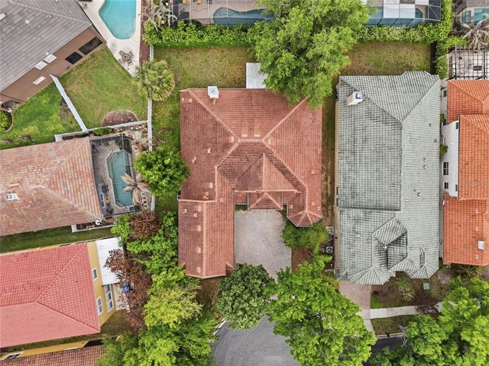 Image No.49-5 Bed Property for sale