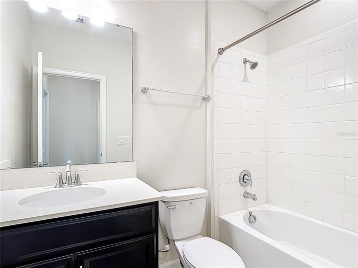 Image No.25-3 Bed Townhouse for sale