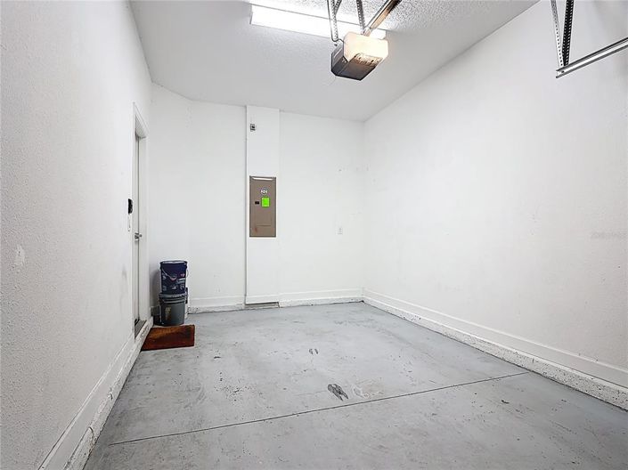 Image No.32-3 Bed Townhouse for sale