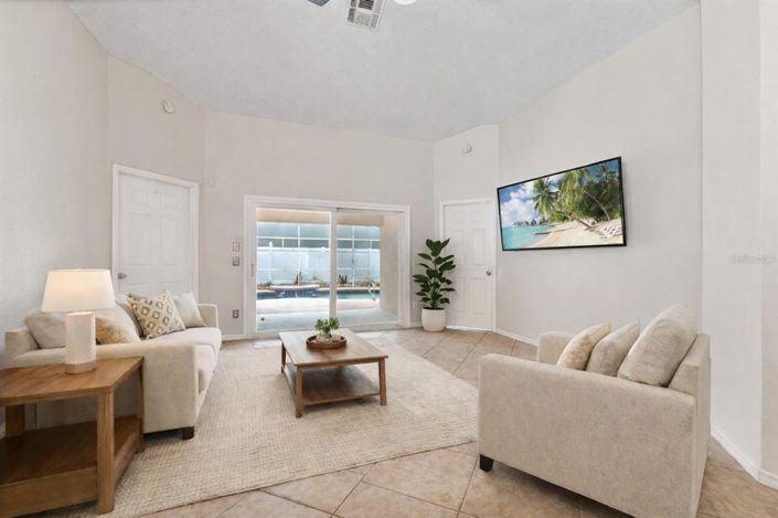 Image No.17-4 Bed Property for sale