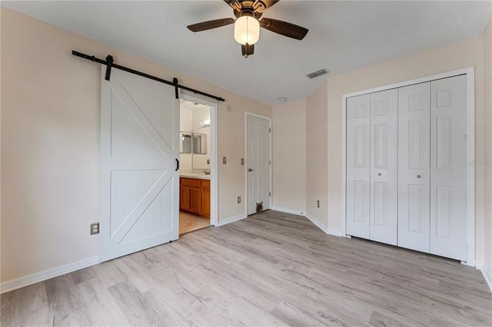 Image No.9-4 Bed Property for sale