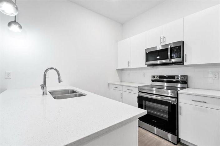 Image No.3-4 Bed Townhouse for sale