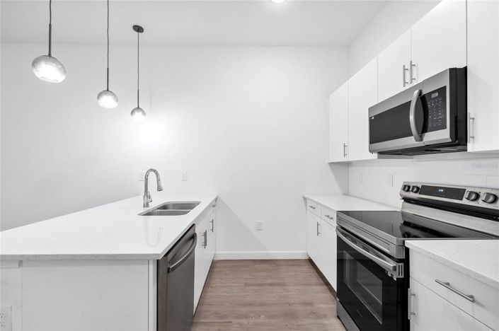 Image No.4-4 Bed Townhouse for sale