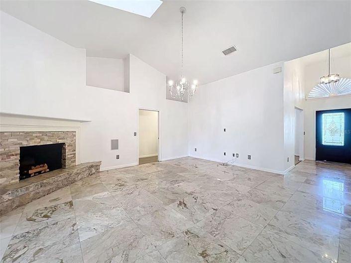 Image No.13-4 Bed Property for sale