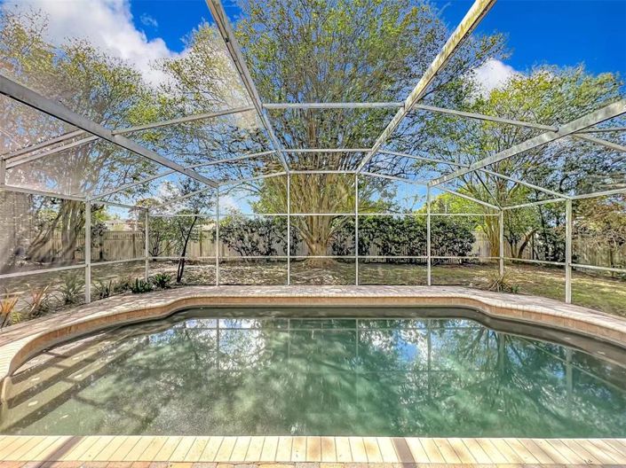 Image No.55-4 Bed Property for sale