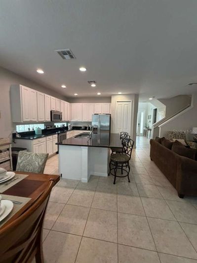 Image No.4-Propriété de 6 chambres à vendre à Kissimmee