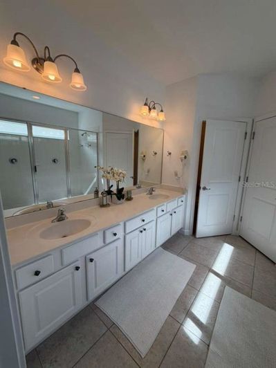 Image No.43-Propriété de 6 chambres à vendre à Kissimmee