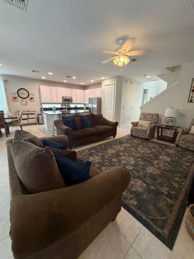 Image No.5-Propriété de 6 chambres à vendre à Kissimmee