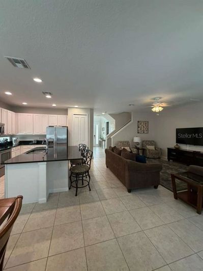 Image No.6-Propriété de 6 chambres à vendre à Kissimmee