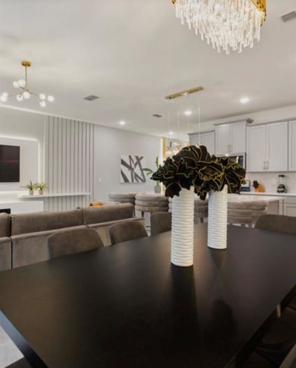 Image No.10-5 Bed Townhouse for sale