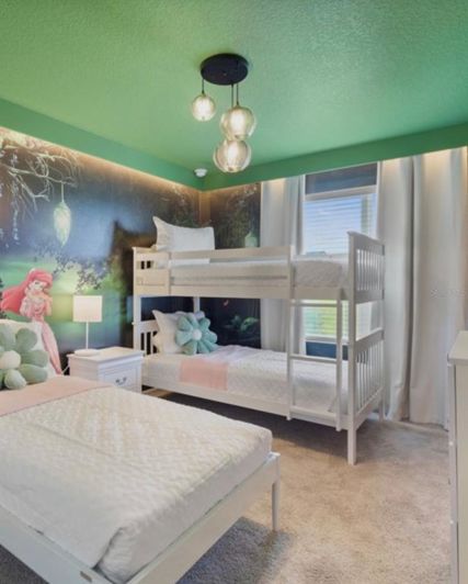 Image No.19-5 Bed Townhouse for sale