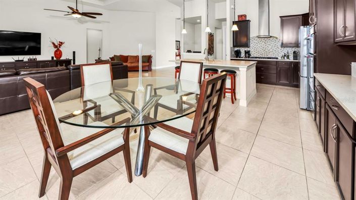 Image No.18-Propriété de 4 chambres à vendre à Orlando